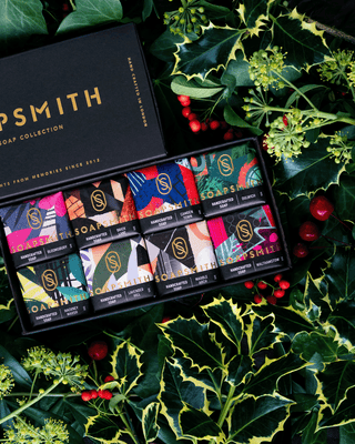 8 LONDON SIGNATURE SCENTS MINI SOAPS COLLECTION GIFT BOX